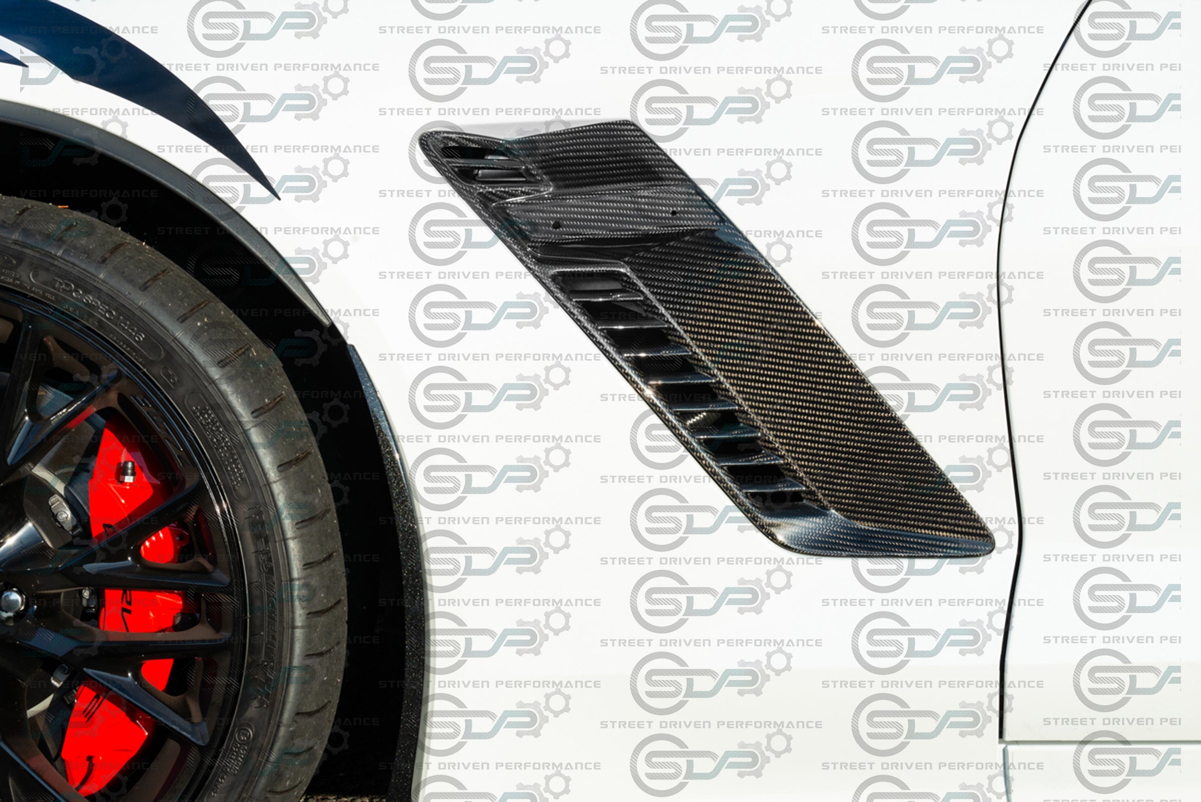 2014-2019 C7 Corvette - Carbon Fiber "Z06 Style" Side Fender Vents